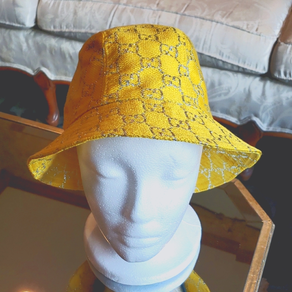 GUCCI Bucket Hat